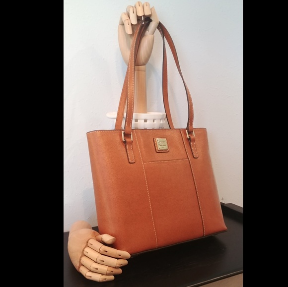 Dooney & Bourke Natural Saffiano Small Lexington - Picture 7 of 8